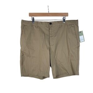 New Goodfellow‎ Men's Tech Shorts size 40 Khaki